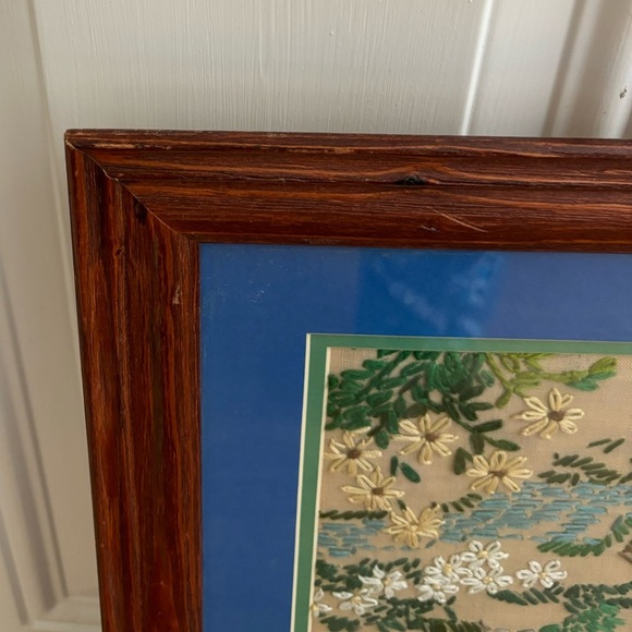 Framed Finished Crewel Embroidery Horse & Foal In a Pasture - Picture 7 of 8